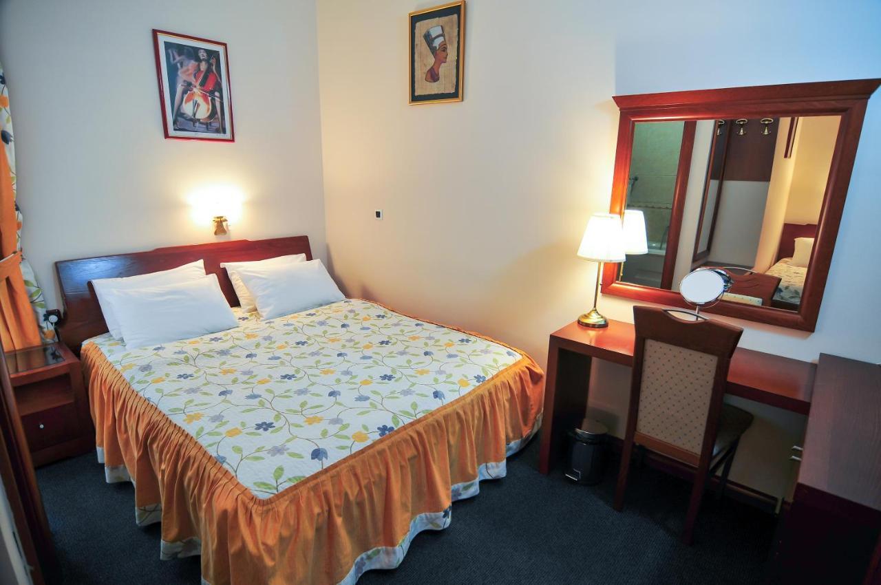 Hotel Montenegrino Tivat Kültér fotó