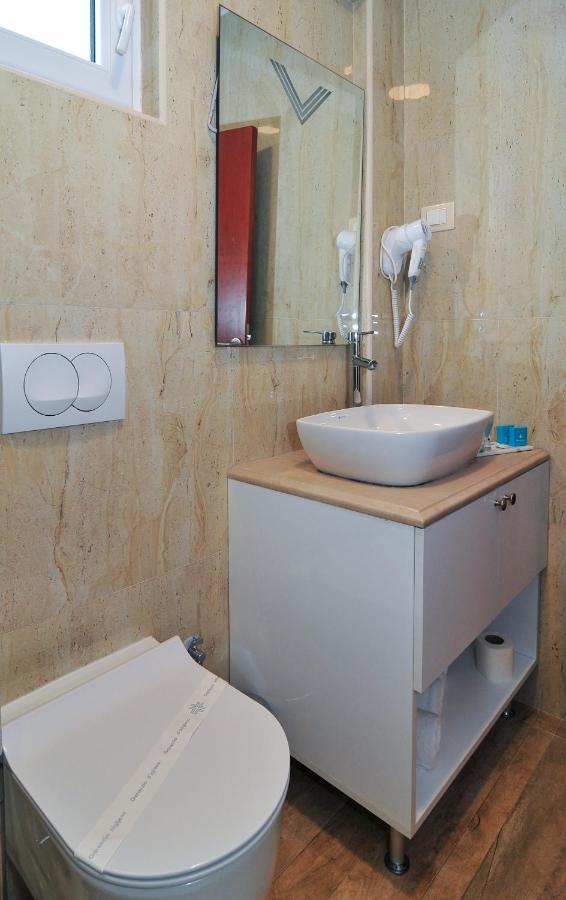 Hotel Montenegrino Tivat Kültér fotó